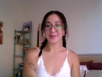 Live show preview for _sexylittleslutt