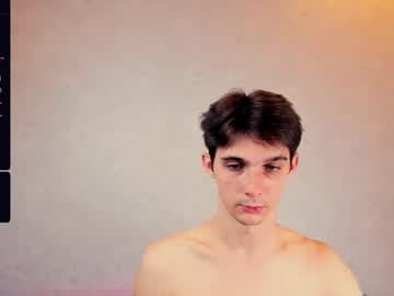 Live show preview for aaron_bang