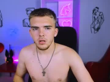 Live show preview for aron_black_