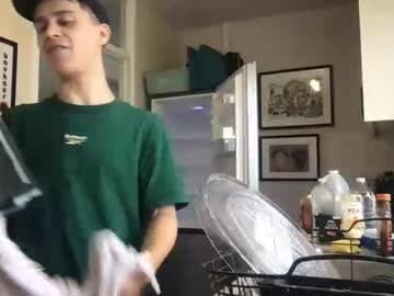Live show preview for camdoattitude