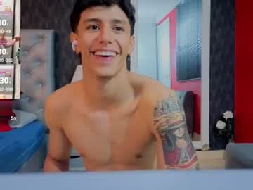 Live show preview for cristopher23_