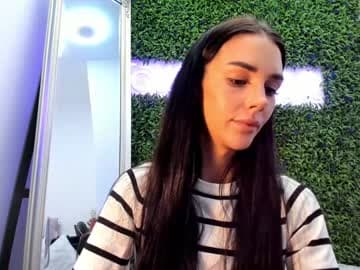 Live show preview for hotfallingdevil
