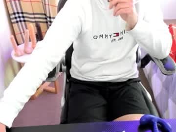 Live show preview for hotmelbguy20