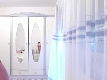 Live show preview for maya_and_guests