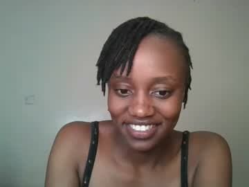Live show preview for naughty_ellaa