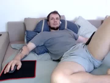 Live show preview for nikkiaadel