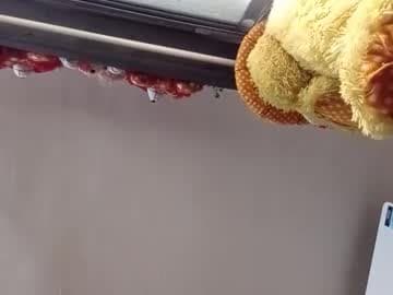 Live show preview for poulomi_das