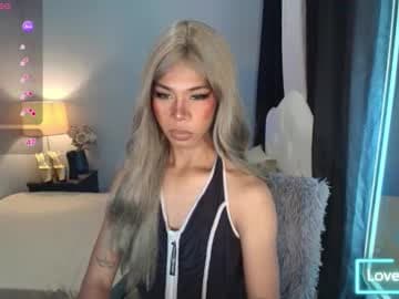 Live show preview for queen_nicolexxx