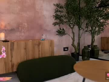 Live show preview for serene_sophiex