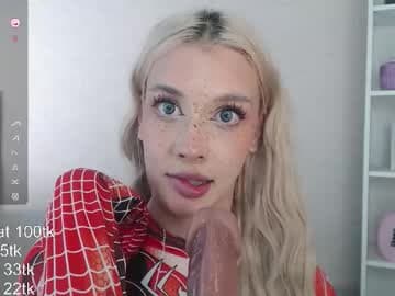 Live show preview for vickyfuckingdoll