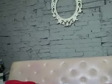 Live show preview for vixvixenn