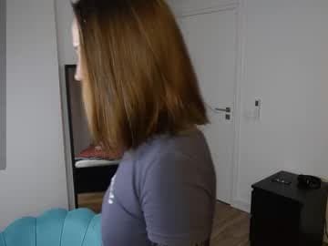 Live show preview for yess_kiki